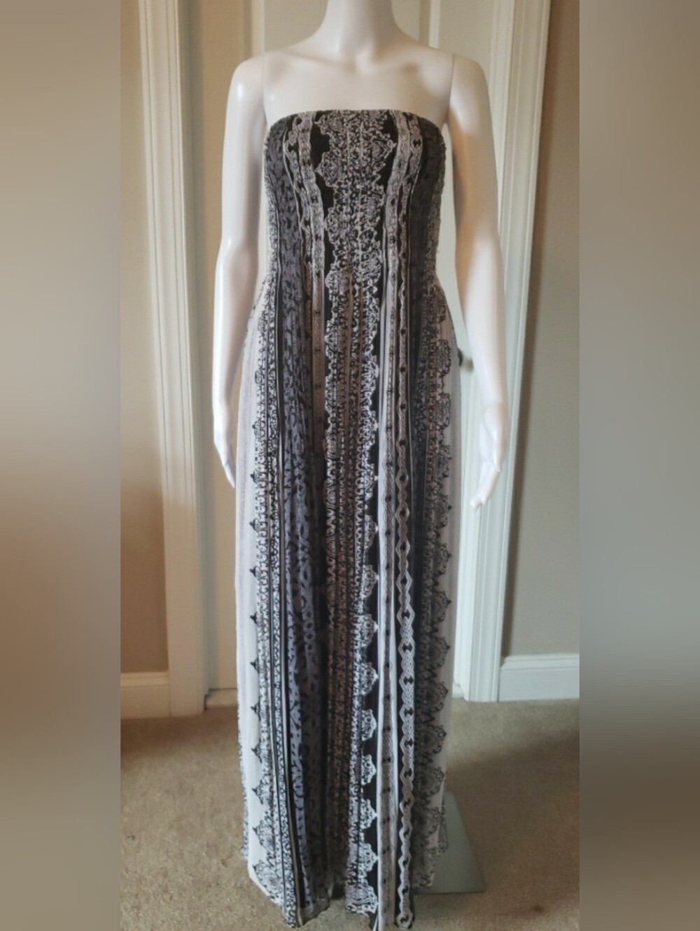 White House Black Market Strapless Black and White Patterned Maxi Dress